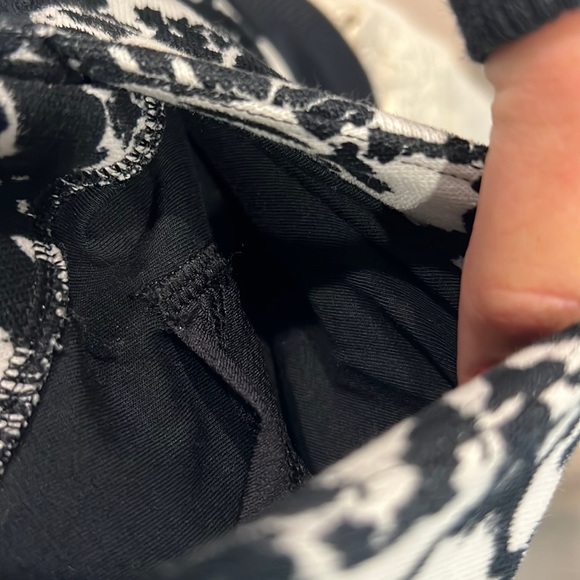 Lululemon jacket - Picture 6 of 8